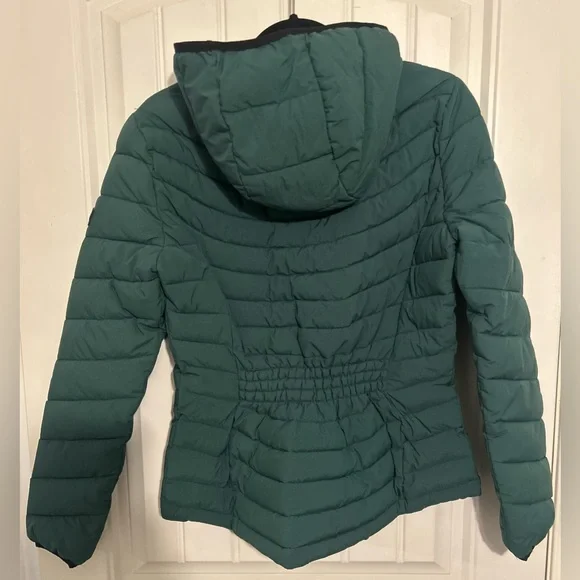 Calvin Klein Forest Green Women’s Hooded Puffer Jacket - Picture 3 of 6